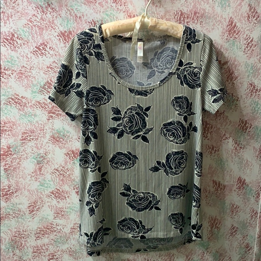 Lularoe Classic T
